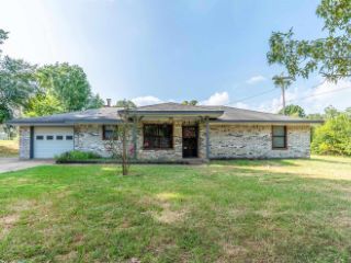 Foreclosed Home - 5760 PINE MILL RD, 75462