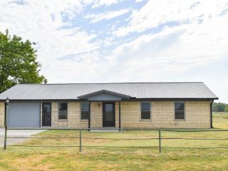 Foreclosed Home - 1137 COUNTY ROAD 13550, 75468