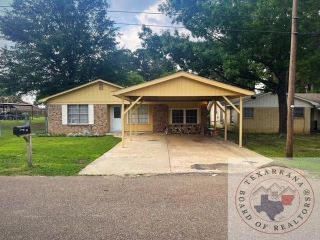 Foreclosed Home - 103 BERRY DR, 75501