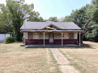 Foreclosed Home - 215 READING AVE, 75501