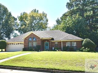 Foreclosed Home - 215 TRAILWOOD LN, 75501