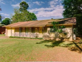 Foreclosed Home - 15 S PINEVIEW DR, 75501