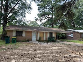 Foreclosed Home - 3703 SABINE AVE, 75503