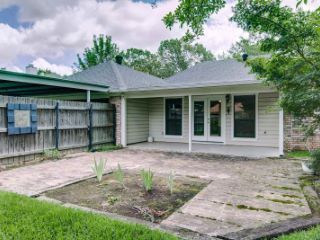 Foreclosed Home - 49 FERNWOOD DR, 75503