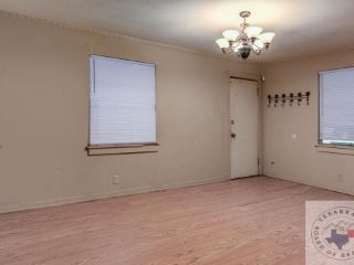 Foreclosed Home - 4004 WOOD ST, 75503