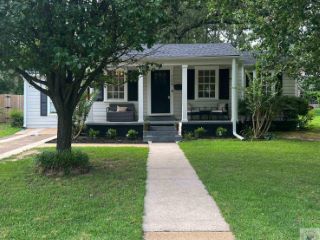 Foreclosed Home - 720 W 34TH ST, 75503