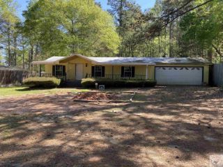 Foreclosed Home - 7915 FM 96, 75551