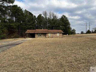 Foreclosed Home - 2234 COUNTY ROAD 2348, 75566