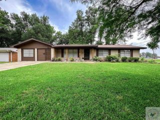 Foreclosed Home - 102 MYRTLE DR, 75570