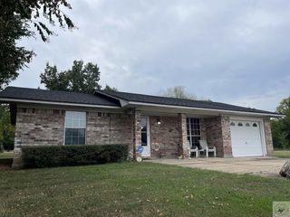 Foreclosed Home - 1106 BROOKS ST, 75570