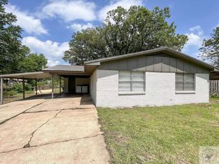Foreclosed Home - 503 RACKLEY ST, 75570