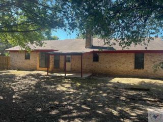 Foreclosed Home - 117 DAVID DR, 75570
