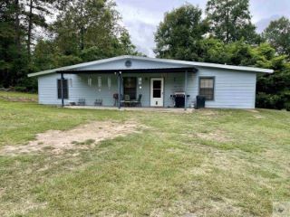 Foreclosed Home - 1611 PINE VLY, 75572