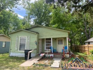 Foreclosed Home - 1109 N 3RD ST, 75601