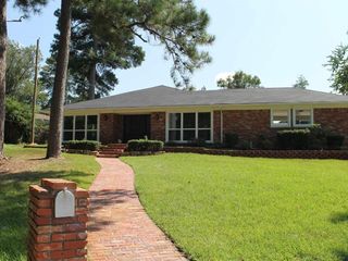 Foreclosed Home - 8 NEW FOREST DR, 75601