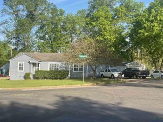 Foreclosed Home - 1019 FLANAGAN DR, 75602