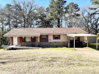 Foreclosed Home - 1725 RAINBOW DR, 75604