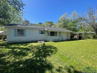 Foreclosed Home - 1015 WILLOW SPRINGS DR, 75604