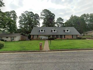 Foreclosed Home - 1506 PINERIDGE ST, 75604