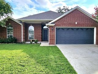 Foreclosed Home - 122 WOODBROOK CT, 75604