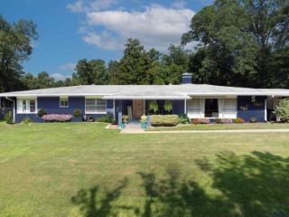 Foreclosed Home - 8 RAMBLING RD, 75604
