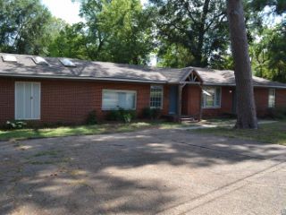 Foreclosed Home - 1700 BUCCANEER DR, 75604