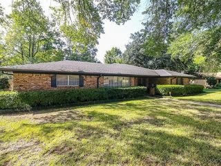Foreclosed Home - 1010 SEQUOYAH LN, 75605