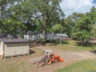 Foreclosed Home - 948 N PAGE RD, 75605