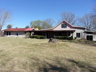 Foreclosed Home - 3353 FM 10, 75633
