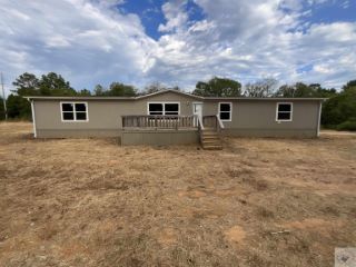 Foreclosed Home - 545 COUNTY ROAD 2112, 75638