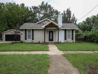 Foreclosed Home - 605 W SCOTT ST, 75644