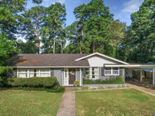Foreclosed Home - 1120 N BRADFORD ST, 75644