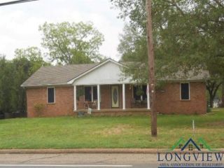 Foreclosed Home - 1609 W MAIN ST, 75652