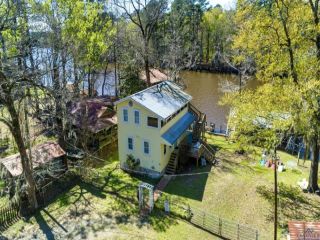 Foreclosed Home - 1741 PINE ISLAND RD, 75661