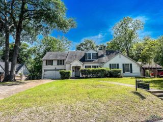 Foreclosed Home - 1210 BROOK DR, 75662