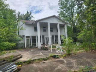 Foreclosed Home - 3312 DANVILLE DR, 75662