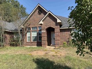 Foreclosed Home - 506 NEW TOWN RD, 75662