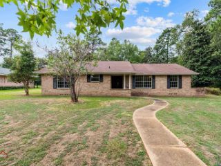 Foreclosed Home - 613 EDGEWOOD RD, 75662