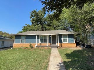 Foreclosed Home - 209 AUSTIN PKWY, 75668