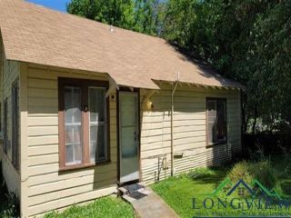 Foreclosed Home - 1400 SOUTH ST, 75670