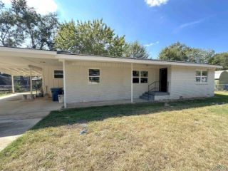 Foreclosed Home - 205 BOSTICK DR, 75672