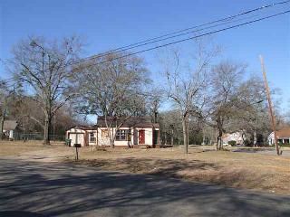 Foreclosed Home - 1207 OLD NOONDAY RD, 75701