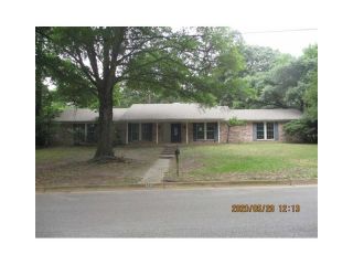 Foreclosed Home - 3619 Cloverdale Dr, 75701