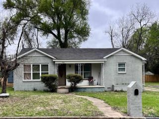 Foreclosed Home - 614 N ENGLEWOOD AVE, 75702