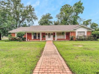 Foreclosed Home - 1604 SYBIL LN, 75703