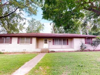 Foreclosed Home - 101 LELAND DR, 75751