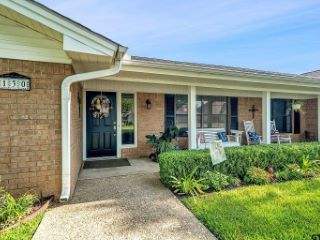 Foreclosed Home - 130 FAIRWAY DR, 75757