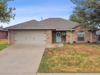 Foreclosed Home - 19048 GAINESWAY DR, 75762