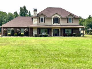 Foreclosed Home - 24419 COUNTY ROAD 4117, 75763