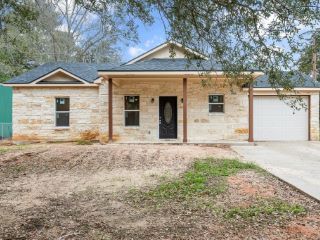 Foreclosed Home - 10731 CIRCLE PT, 75763